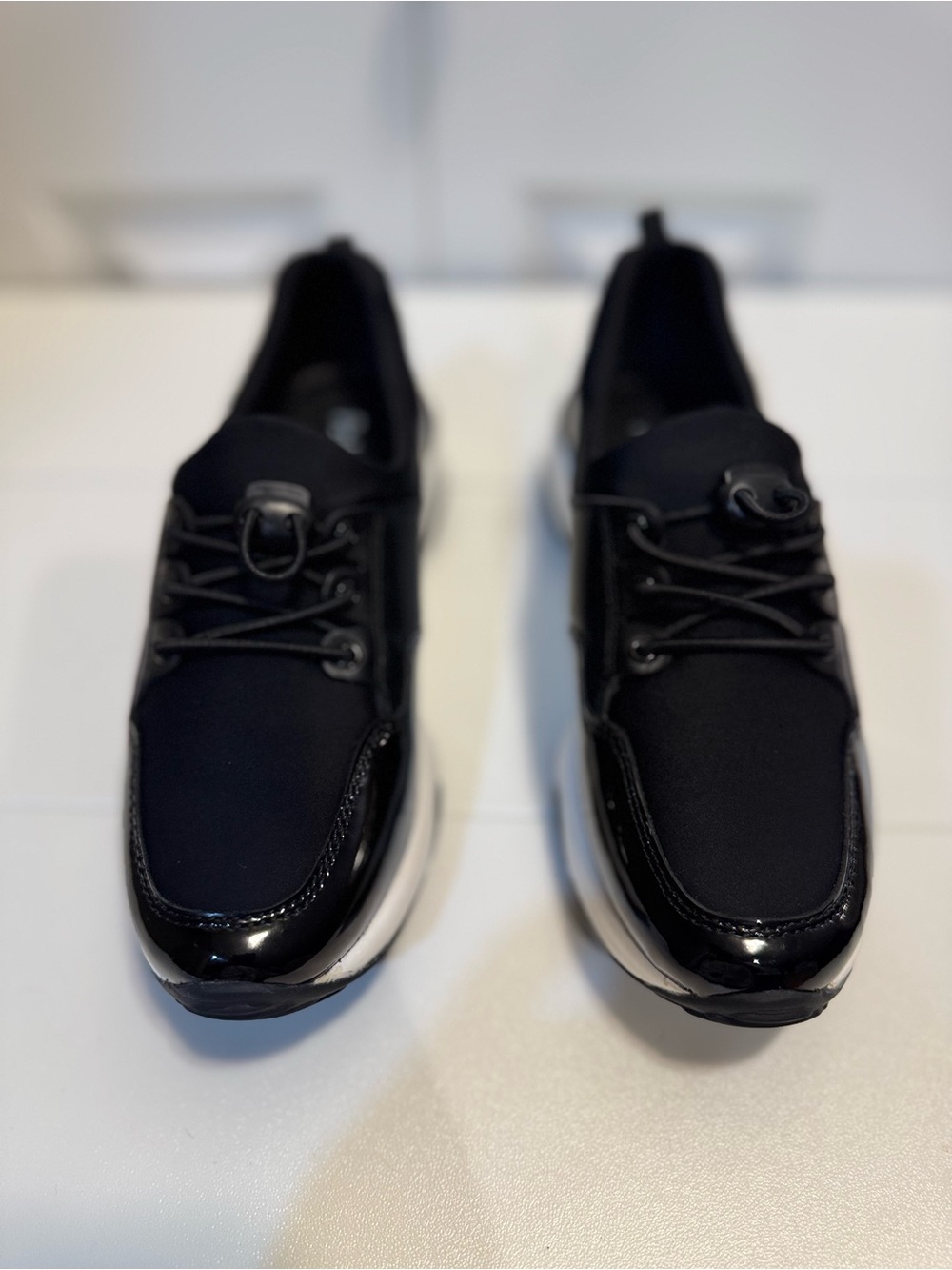 PabDer Donna Black Toggle Platform Wedge Sneakers - Picture 3 of 6